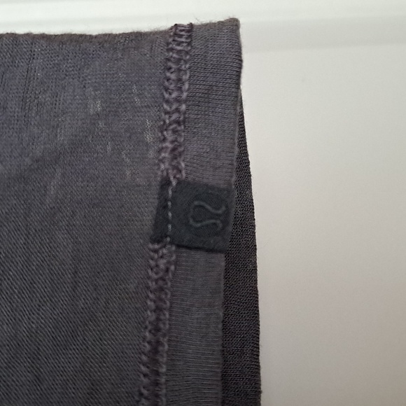 Lululemon Crescent Tank - Picture 3 of 3